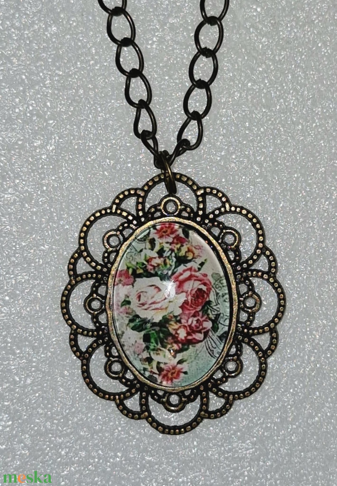 Üveglencsés nyaklánc - ékszer - nyaklánc - medálos nyaklánc - Meska.hu