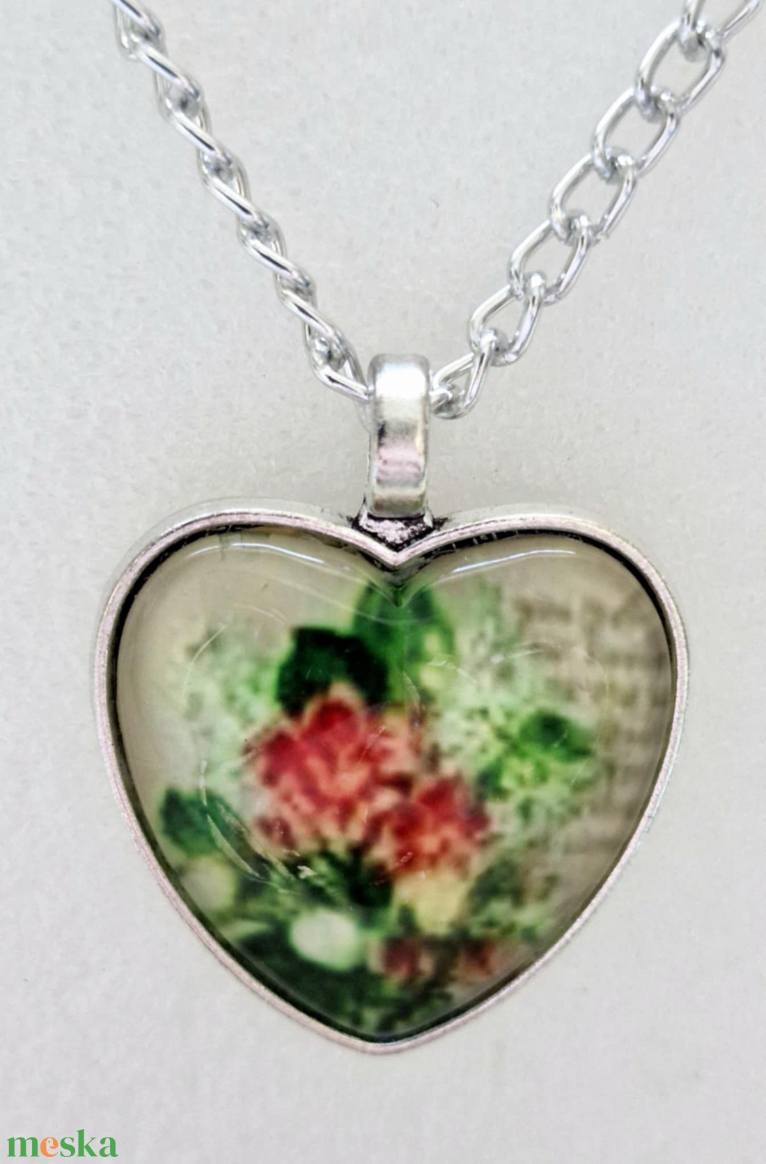 Üveglencsés nyaklánc Valentin napra - ékszer - nyaklánc - medálos nyaklánc - Meska.hu