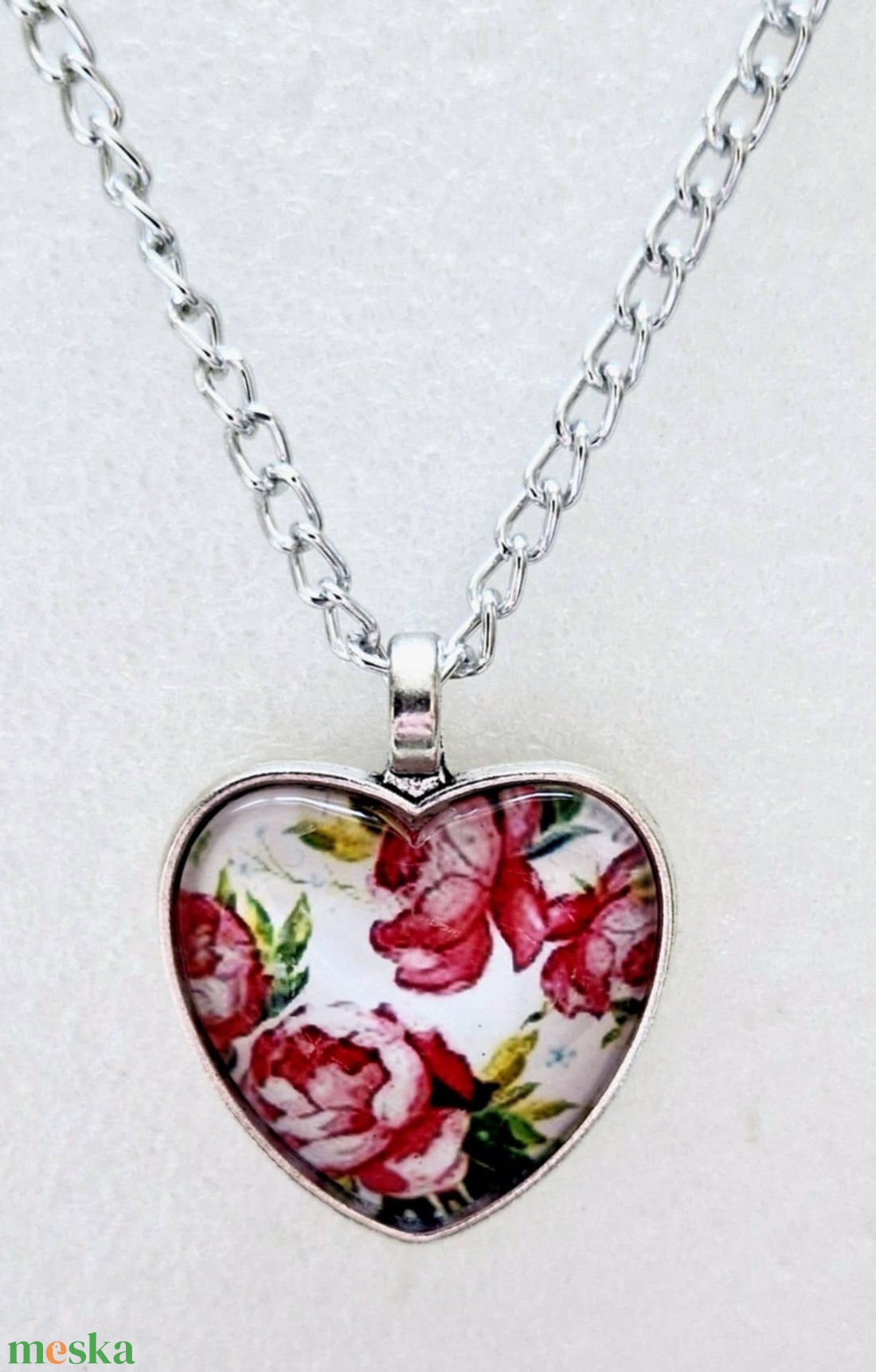 Üveglencsés nyaklánc Valentin napra - ékszer - nyaklánc - medálos nyaklánc - Meska.hu