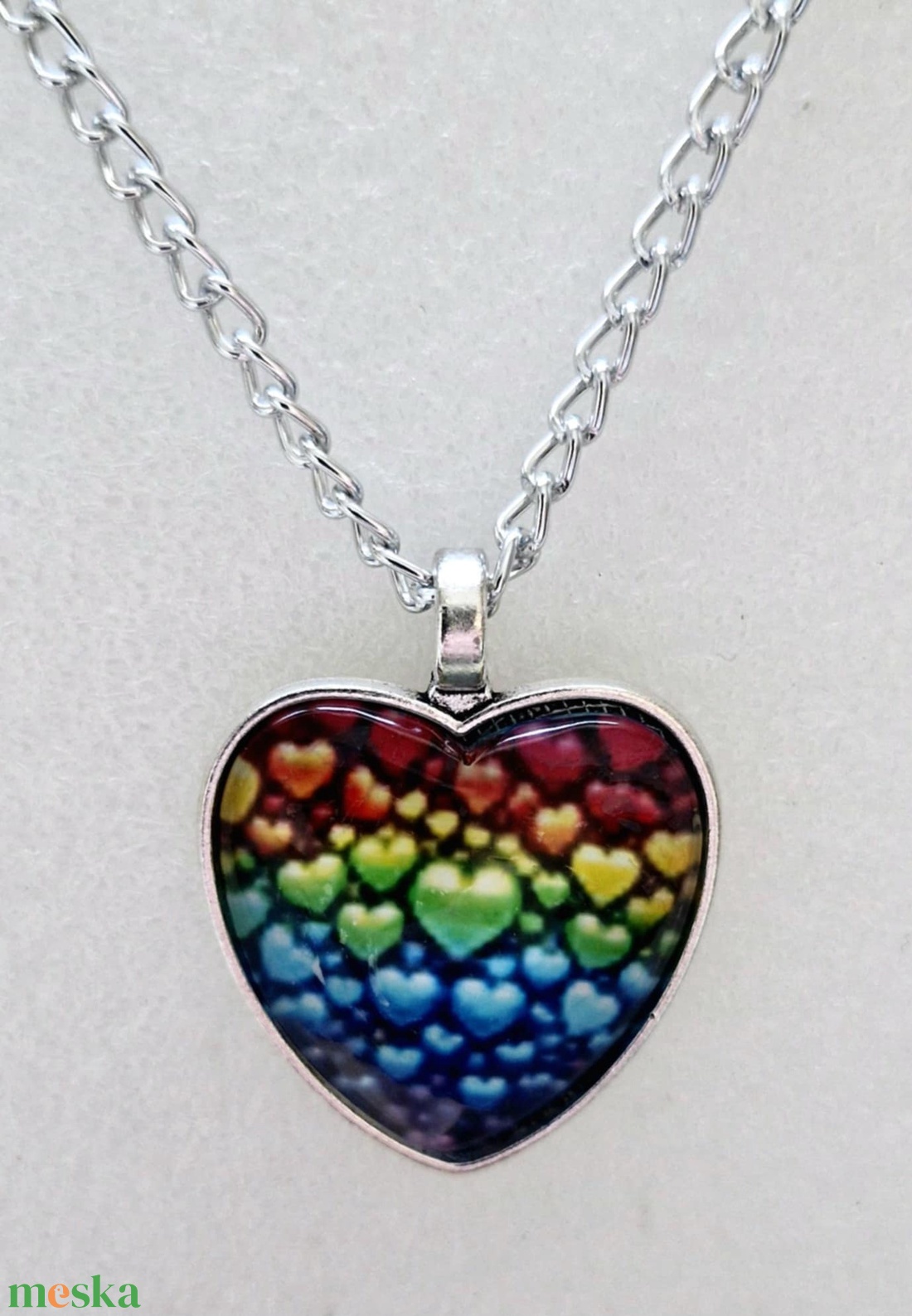 Üveglencsés nyaklánc Valentin napra - ékszer - nyaklánc - medálos nyaklánc - Meska.hu