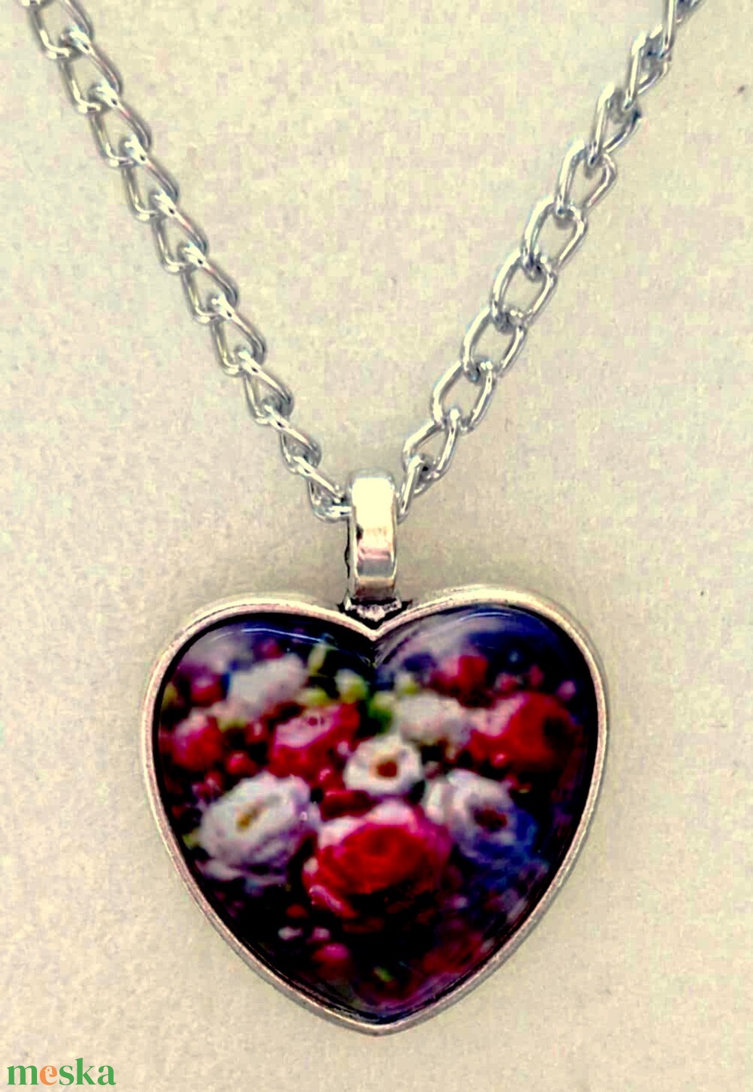 Üveglencsés nyaklánc Valentin napra - ékszer - nyaklánc - medálos nyaklánc - Meska.hu