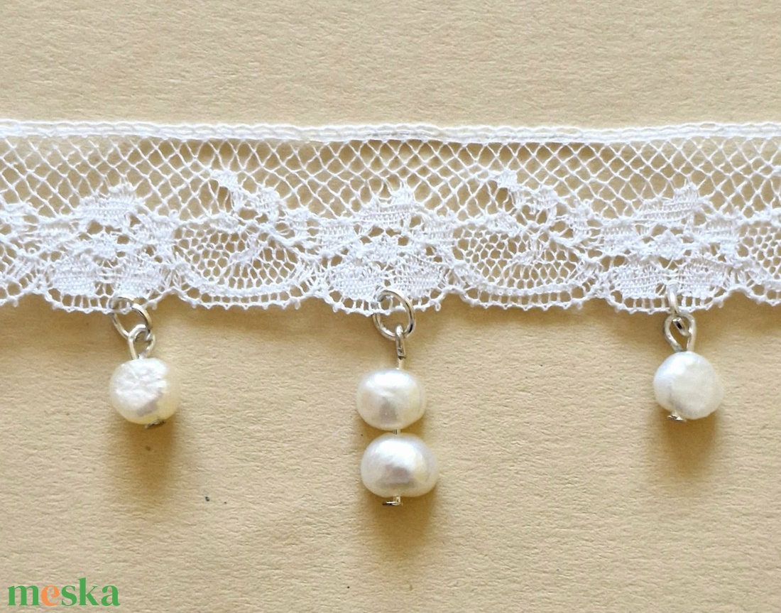 Egyedi vintage csipke choker valódi tenyésztett gyöngyökkel  - ékszer - nyaklánc - nyakpánt, gallér - Meska.hu