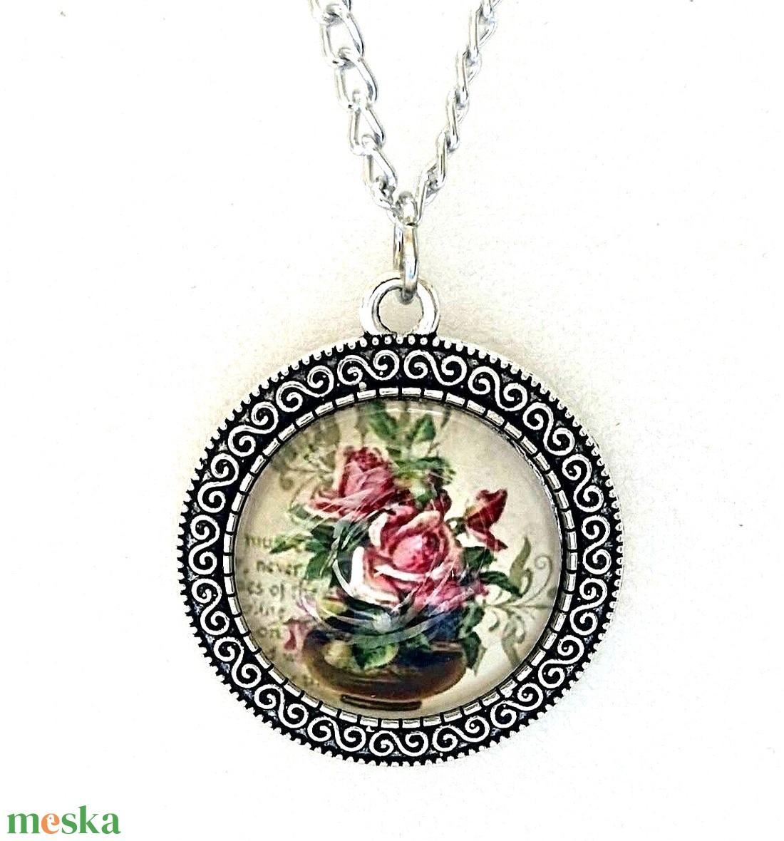 Vintage rózsás üveglencsés nyaklánc � antik ezüst színben - ékszer - nyaklánc - medálos nyaklánc - Meska.hu