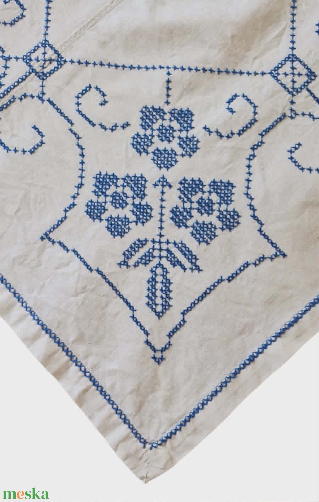 Vintage háziszőttes beregi hímzett kisterítő szett 2db 60x60 cm - otthon & életmód - lakástextil - abrosz, terítő - asztalközép terítő - Meska.hu