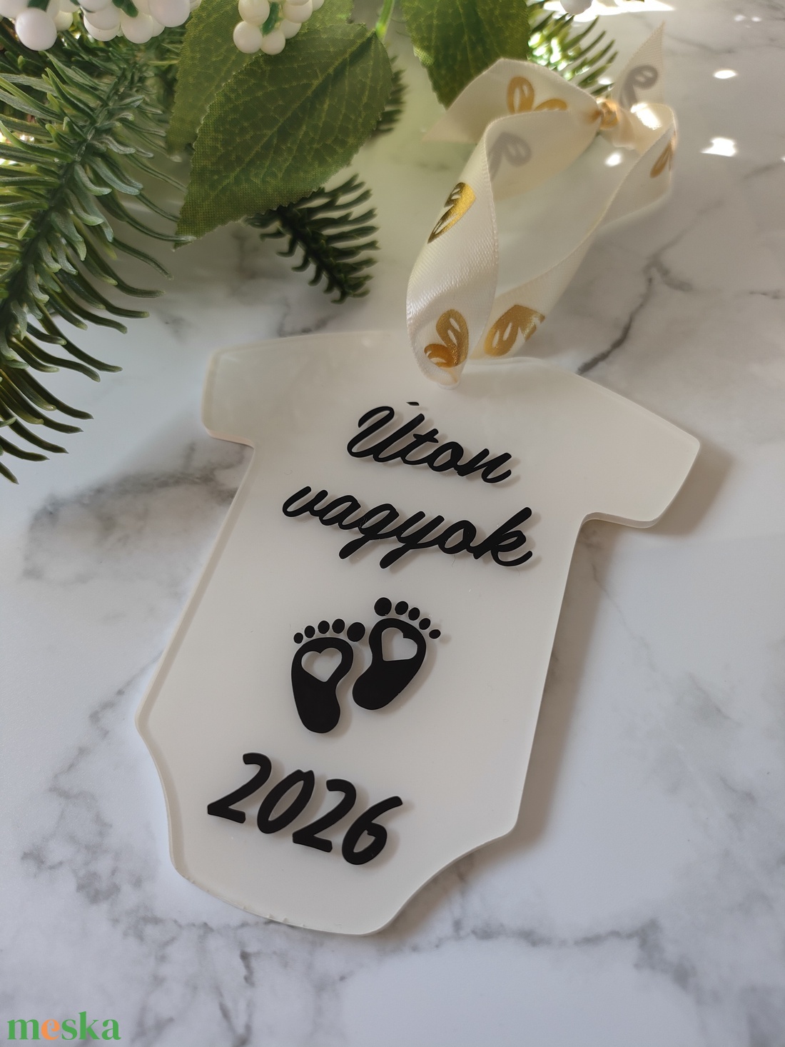 Baba bejelentő karácsonyfadísz, Baba emlékörző, Baba bejelentő korong, Babaváró ajándék - karácsony - karácsonyi lakásdekoráció - karácsonyfadíszek - Meska.hu