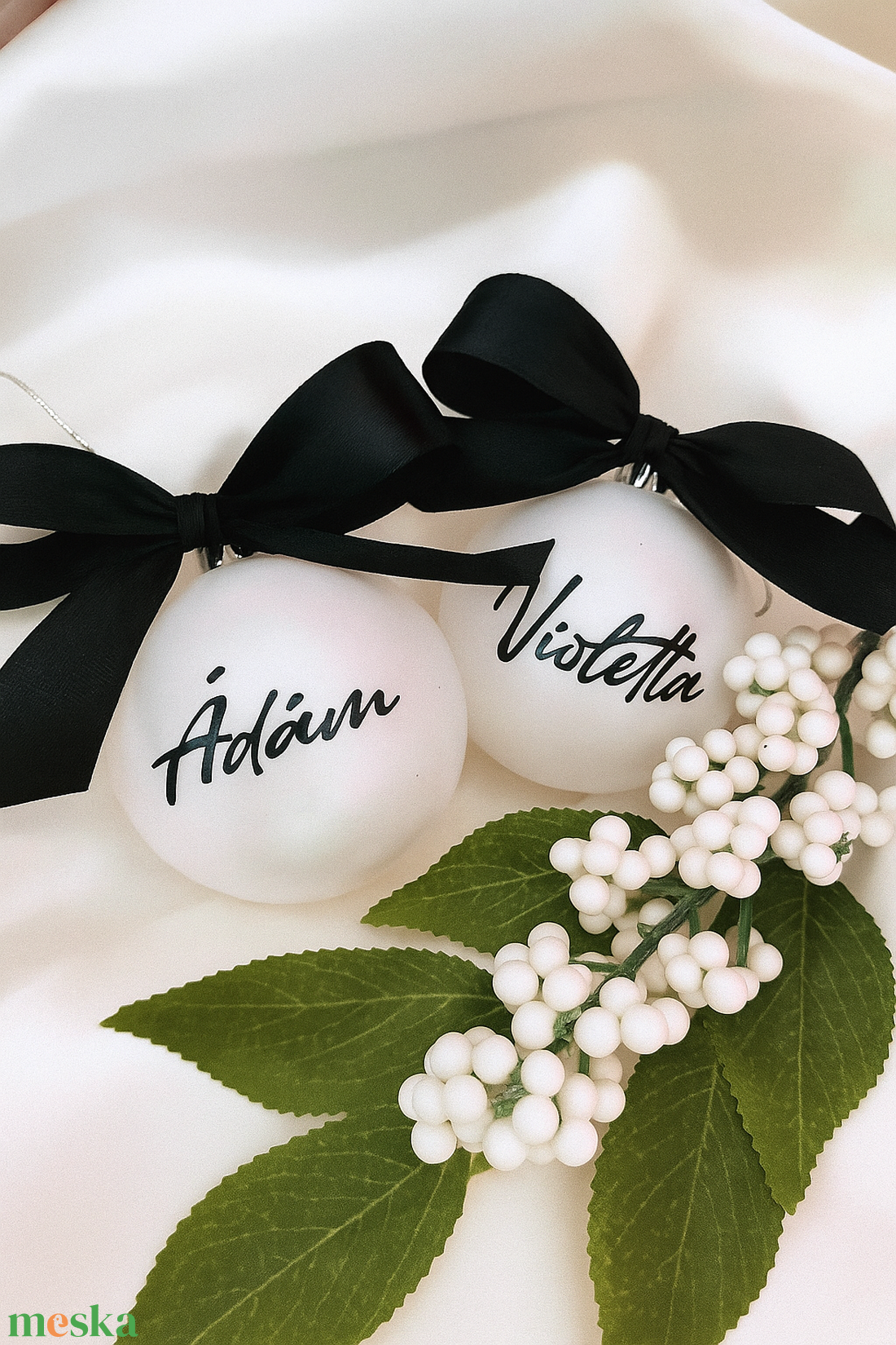 Névre szóló karácsonyi gömb, egyedi karácsonyfa dísz, névre szóló - karácsony - karácsonyi lakásdekoráció - karácsonyfadíszek - Meska.hu