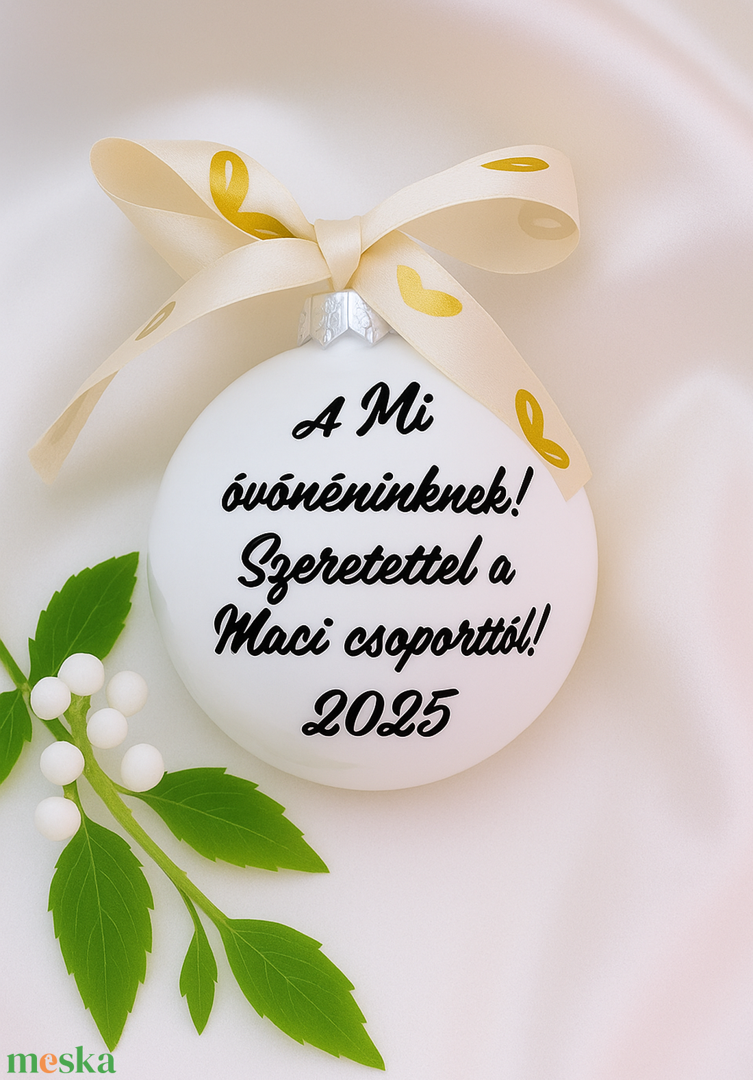 Egyedi, személyre szabott óvónéninek karácsonyfa dísz- üveggömb, névre szóló, első karácsony - karácsony - karácsonyi lakásdekoráció - karácsonyfadíszek - Meska.hu