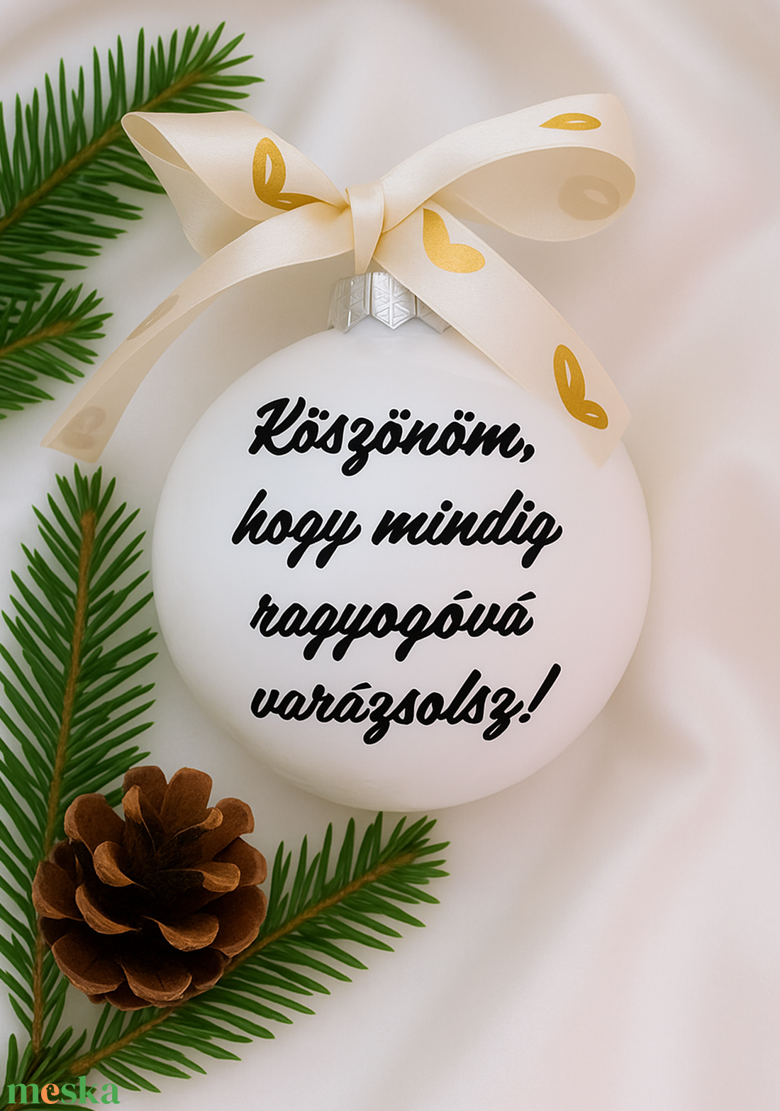 Egyedi, személyre szabott fodrásznak, kozmetikusnak karácsonyfa dísz- üveggömb, névre szóló, első karácsony - karácsony - karácsonyi lakásdekoráció - karácsonyfadíszek - Meska.hu