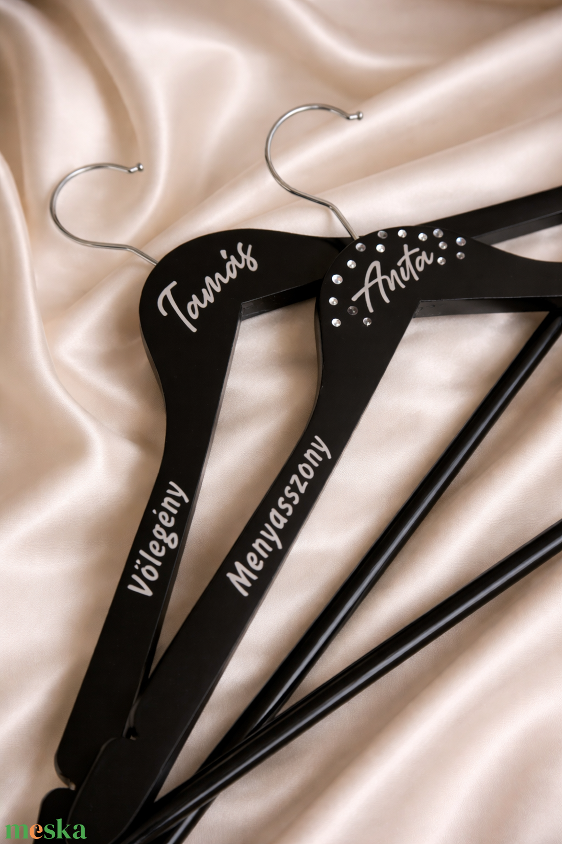 Esküvői vállfa szett - menyasszony és vőlegény  - esküvő - dekoráció - helyszíni dekor - Meska.hu