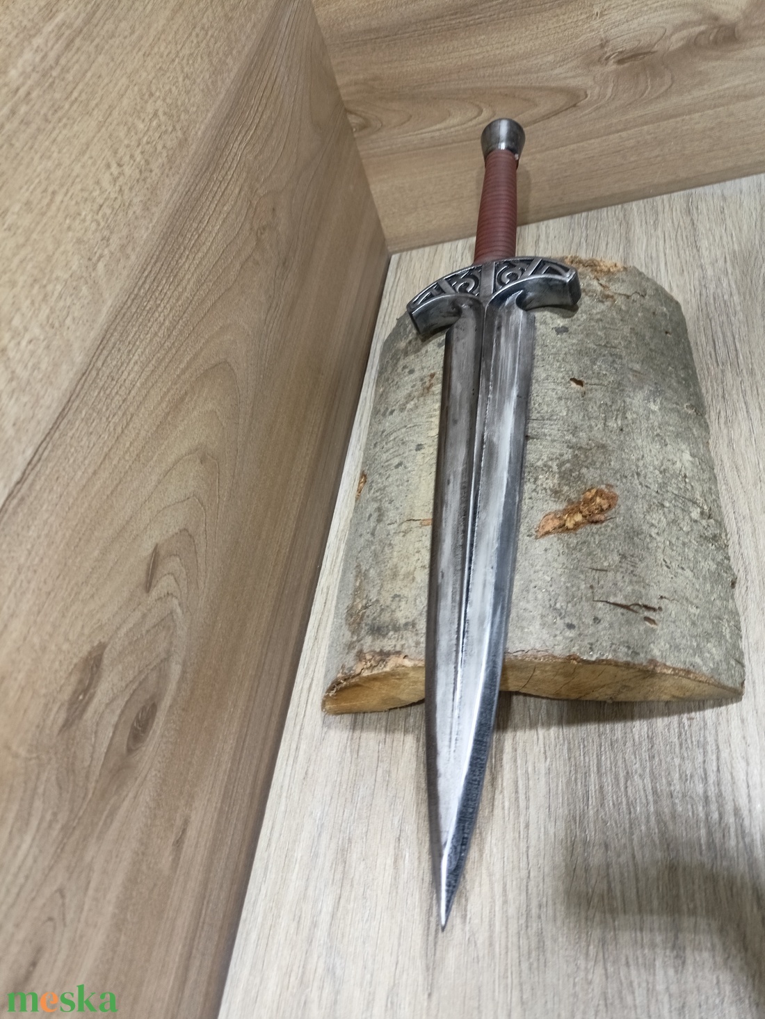 Skyrim Acél Tőr bőr markolattal + tok - 3D nyomtatott, kézzel festett - játék & sport - szerepjáték - Meska.hu