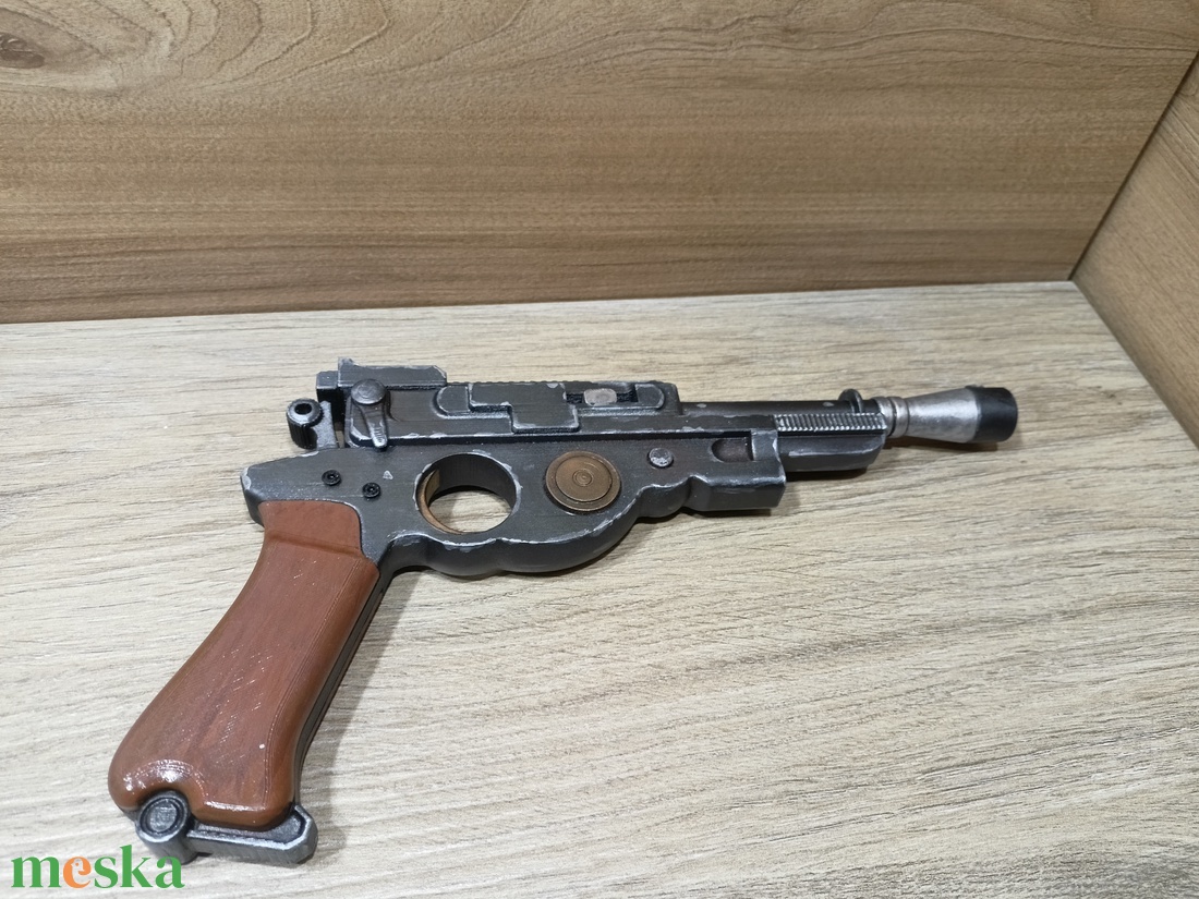 Egyedi Mandalorian IB-94 pisztoly � 3D nyomtatott modell, PLA, festett - játék & sport - szerepjáték - Meska.hu