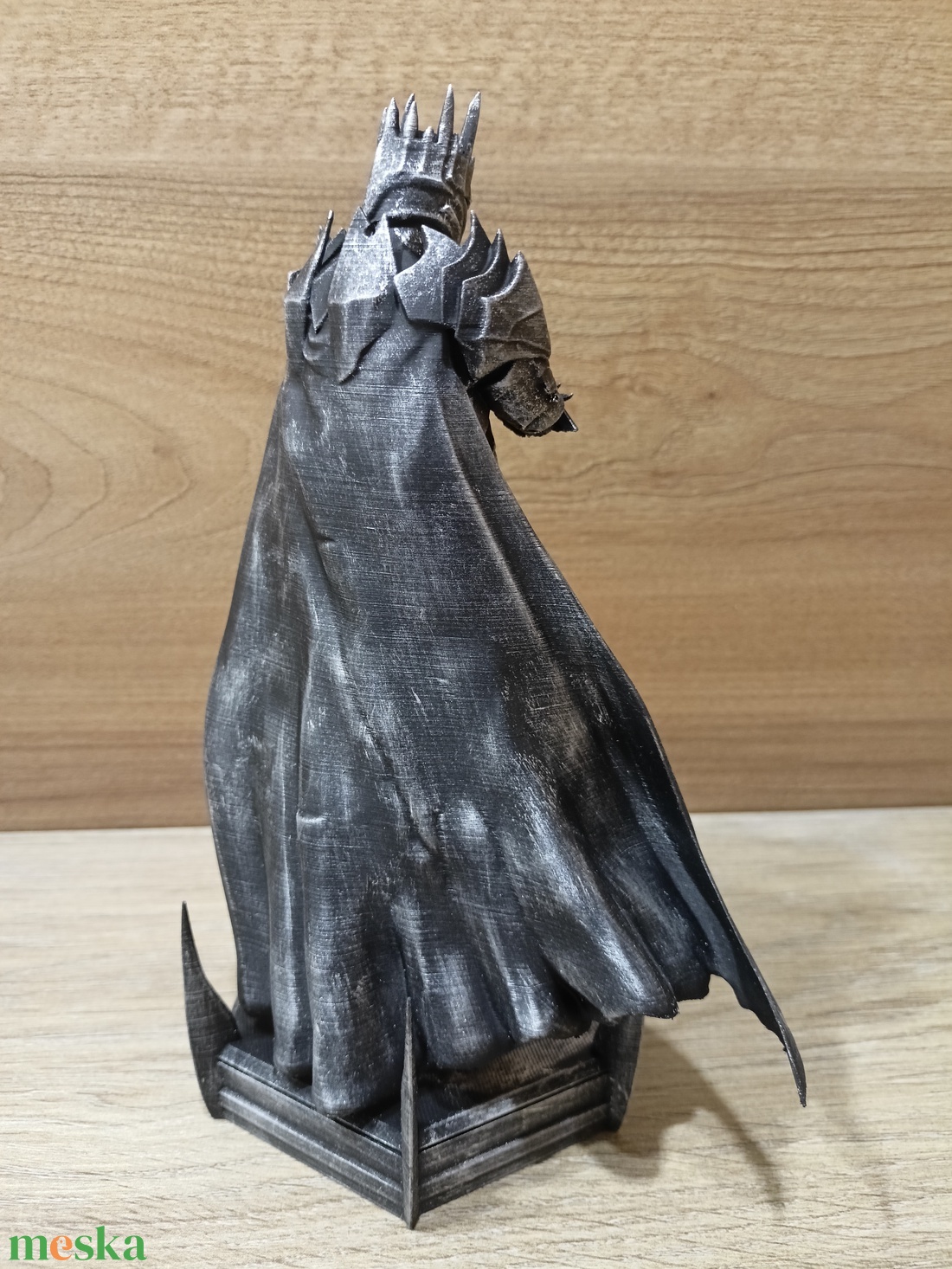 3D nyomtatott Sauron - Gyűrűk Ura - Miniatűr szobor / Fekete PLA festett változat - otthon & életmód - dekoráció - asztal és polc dekoráció - könyvszobor - Meska.hu