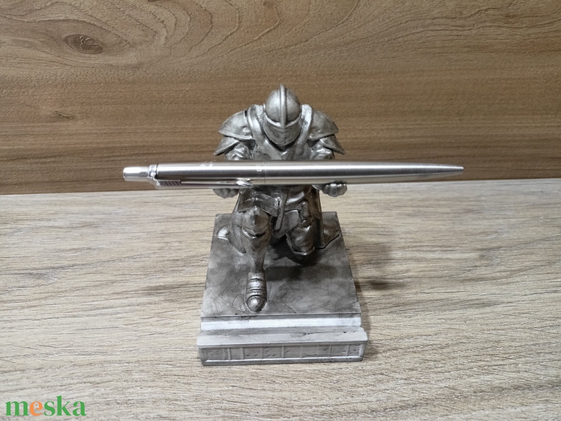 Lovag Tolltartó - 3D Nyomtatott Asztali Dekoráció - otthon & életmód - papír, írószer - tolltartó & ceruzatekercs - Meska.hu