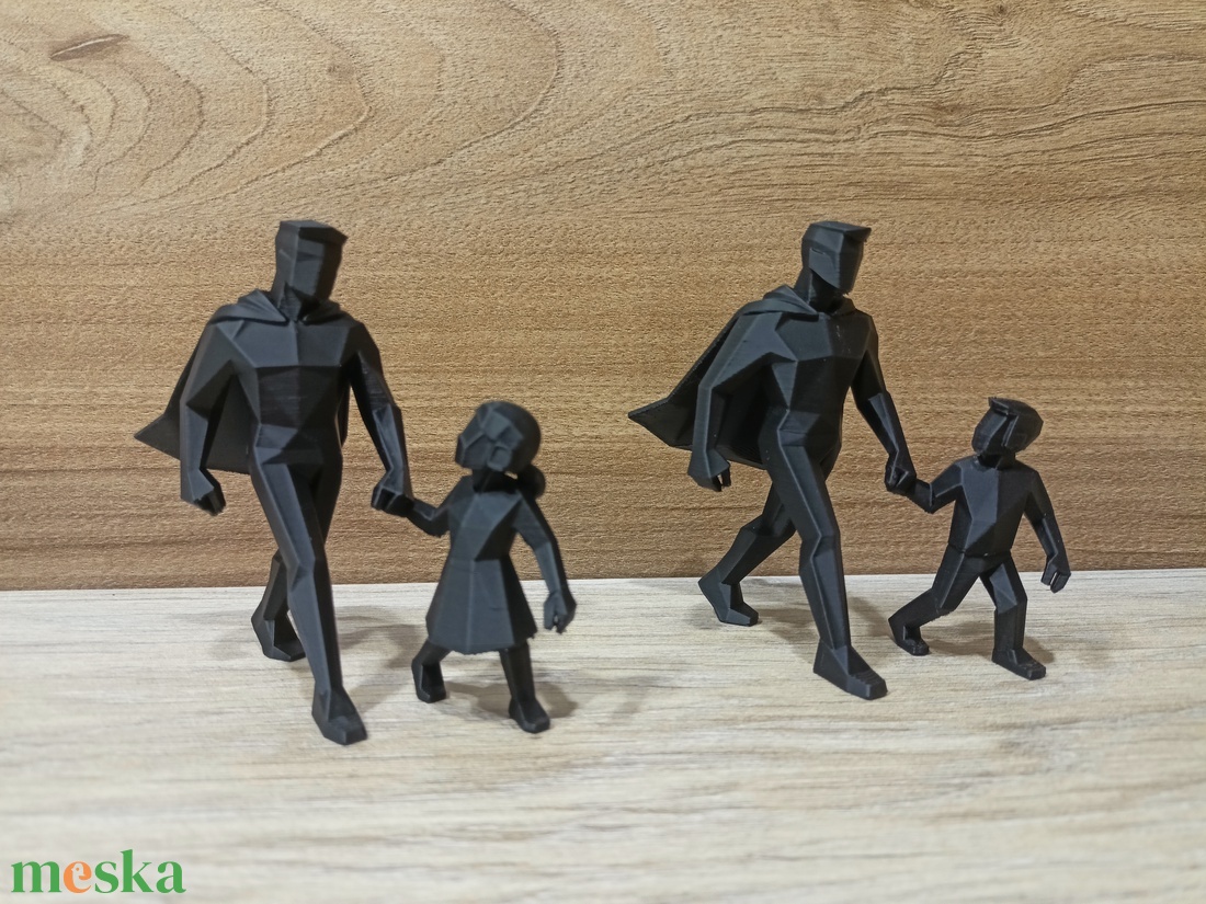 Hős Apa Sétál a Fiával/Lányával 3D Nyomtatott Apák napi Ajándék PLA Szobrocska Fekete, Fehér, Szürke - otthon & életmód - dekoráció - asztal és polc dekoráció - könyvszobor - Meska.hu