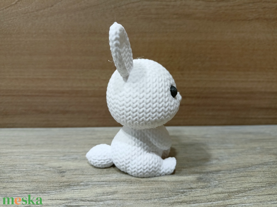3D nyomtatott kötött nyuszi figura - 7 cm-es PLA dekoráció - ünnepi díszek, dekorációk - húsvéti díszek és dekorációk - húsvéti asztaldíszek - Meska.hu