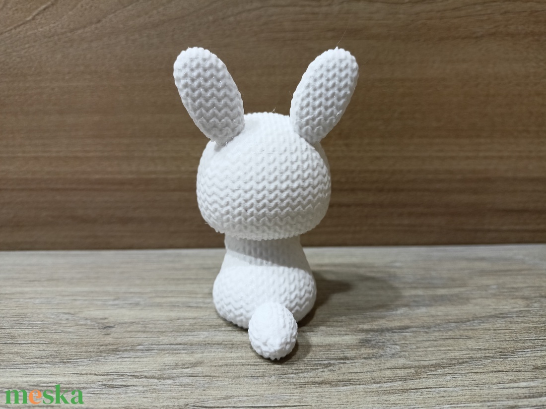 3D nyomtatott kötött nyuszi figura - 7 cm-es PLA dekoráció - ünnepi díszek, dekorációk - húsvéti díszek és dekorációk - húsvéti asztaldíszek - Meska.hu