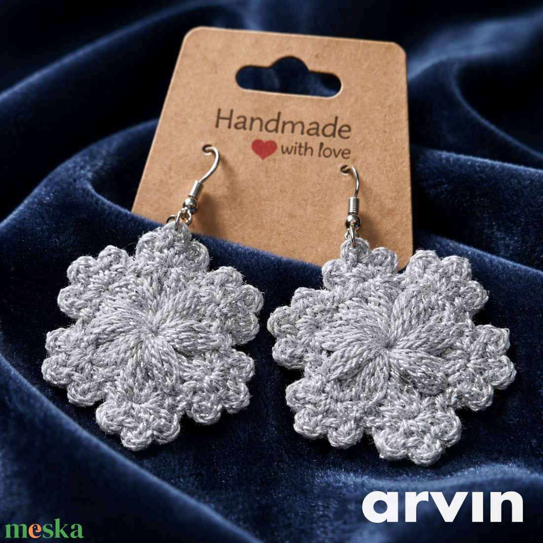Holdcsipke horgolt fülbevaló - ékszer - fülbevaló - lógó fülbevaló - Meska.hu