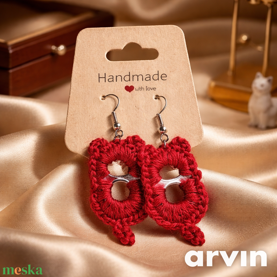 Horgolt cicás fülbevaló - ékszer - fülbevaló - lógó fülbevaló - Meska.hu