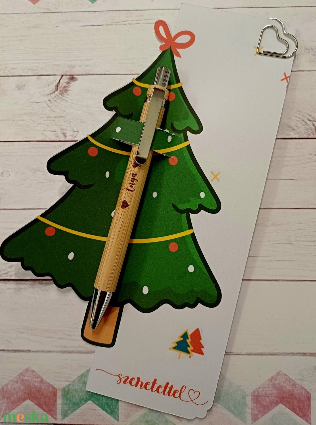Gravírozott bambusztoll karácsonyi ruhában - otthon & életmód - papír, írószer - ceruza & toll - Meska.hu