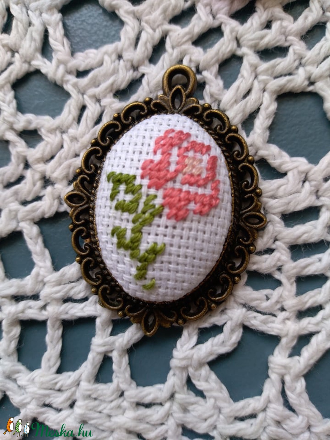Bross, medál és hajcsatt - ékszer - ékszerszett - Meska.hu Bross, medál és hajcsatt - ékszer - ékszerszett - Meska.hu