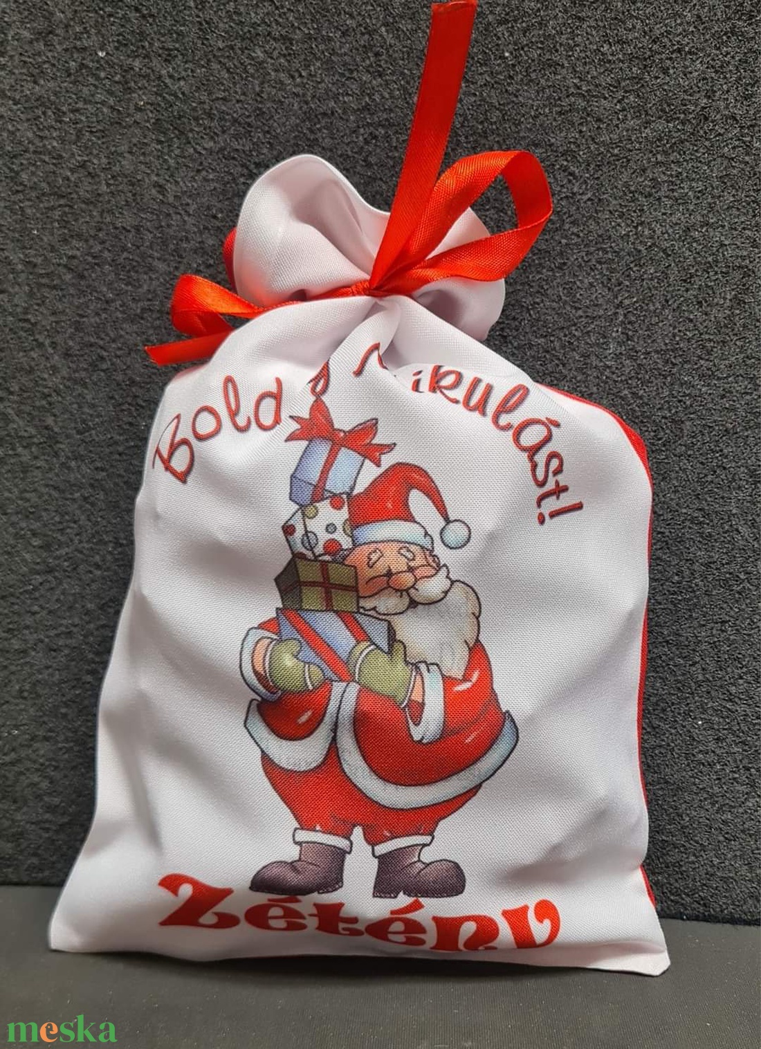 Egyedi,névre szóló Mikulás Grinch mintával - karácsony - mikulás - mikulás zsák - Meska.hu