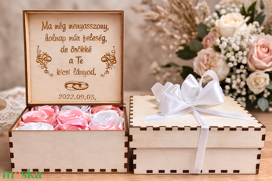 Szülőköszöntő szatén rózsabox  - esküvő - emlék & ajándék - szülőköszöntő ajándék - Meska.hu