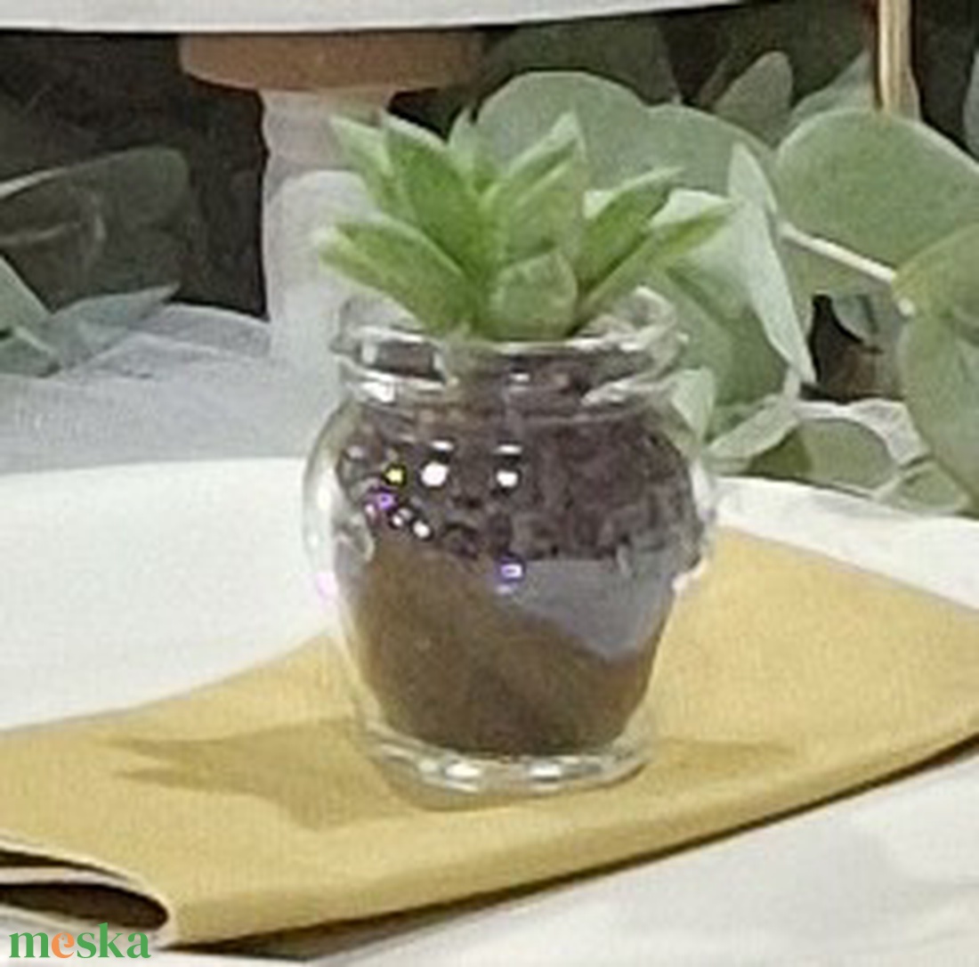 A Szeretet Örök Ígérete: Kézműves Kövirózsa Vendégajándék - esküvő - emlék & ajándék - köszönőajándék - Meska.hu