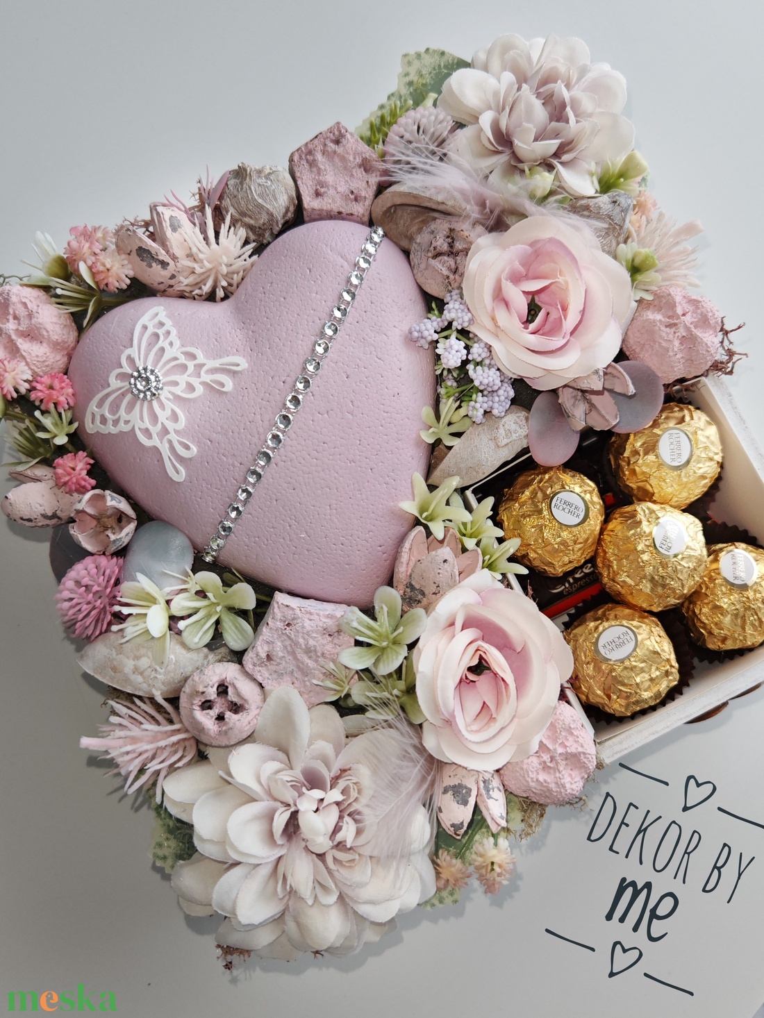 Ajándék díszdoboz  - ékszer - karkötő - karkötő medállal - Meska.hu