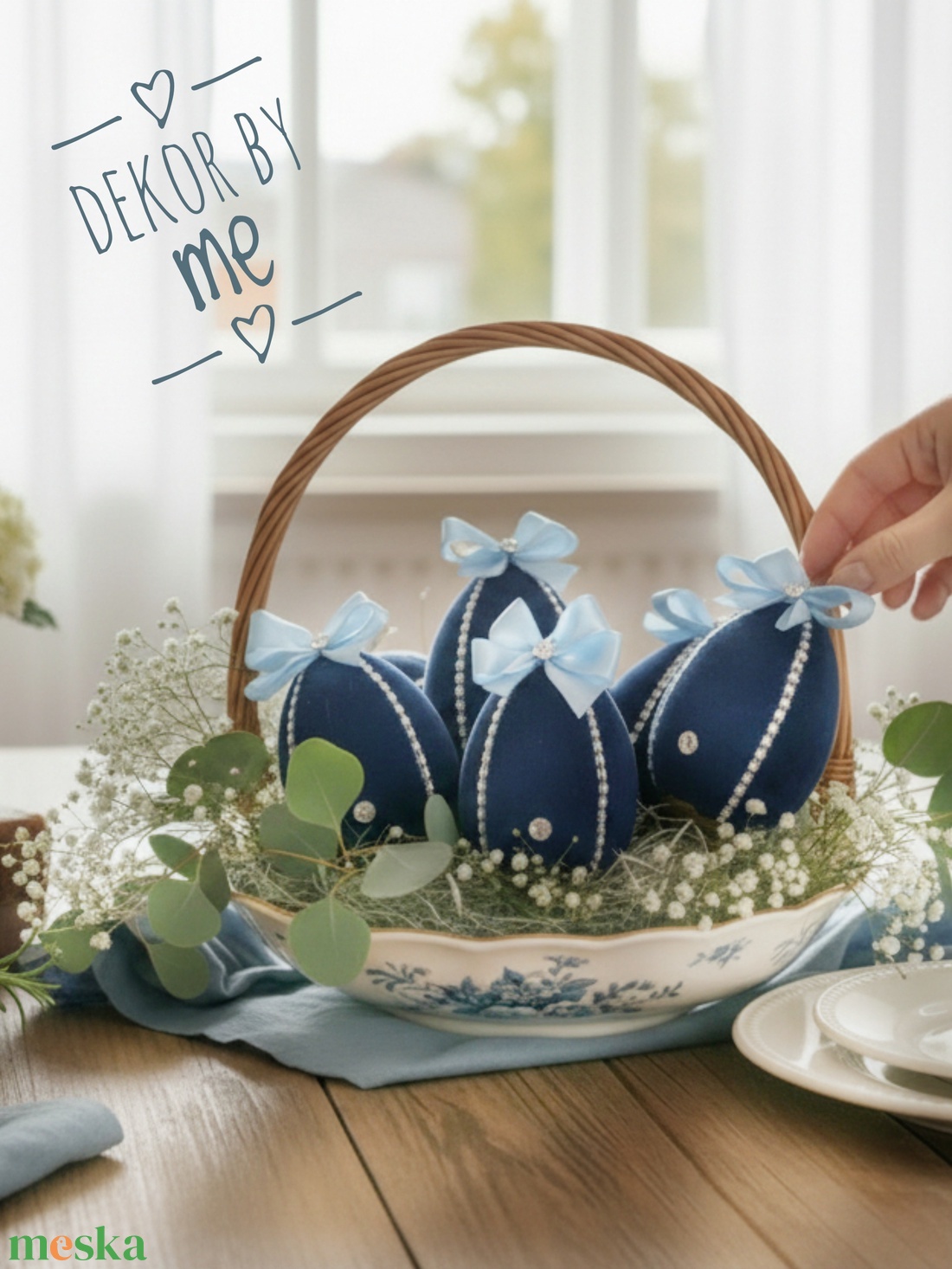 Sötétkék bársony húsvéti tojás dekoráció � 10 cm, felakasztható, romantikus stílus - ünnepi díszek, dekorációk - húsvéti díszek és dekorációk - húsvéti asztaldíszek - Meska.hu