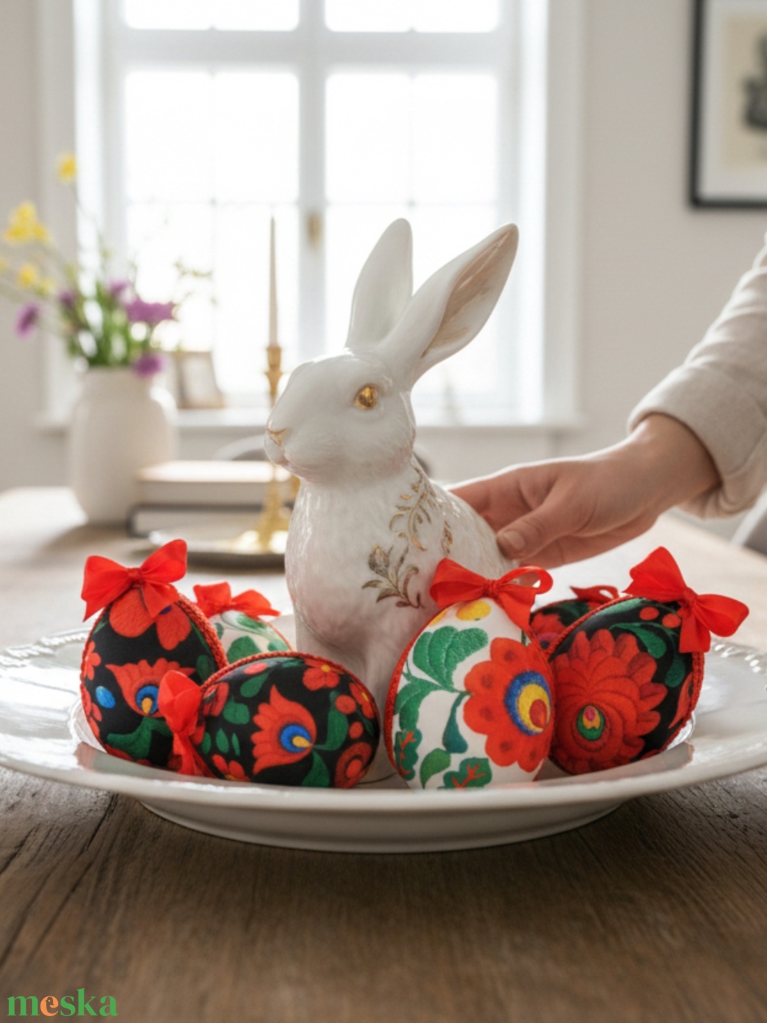 Népi motívumos húsvéti tojás dekoráció � textil borítású, törhetetlen húsvéti dísz - ünnepi díszek, dekorációk - húsvéti díszek és dekorációk - húsvéti asztaldíszek - Meska.hu
