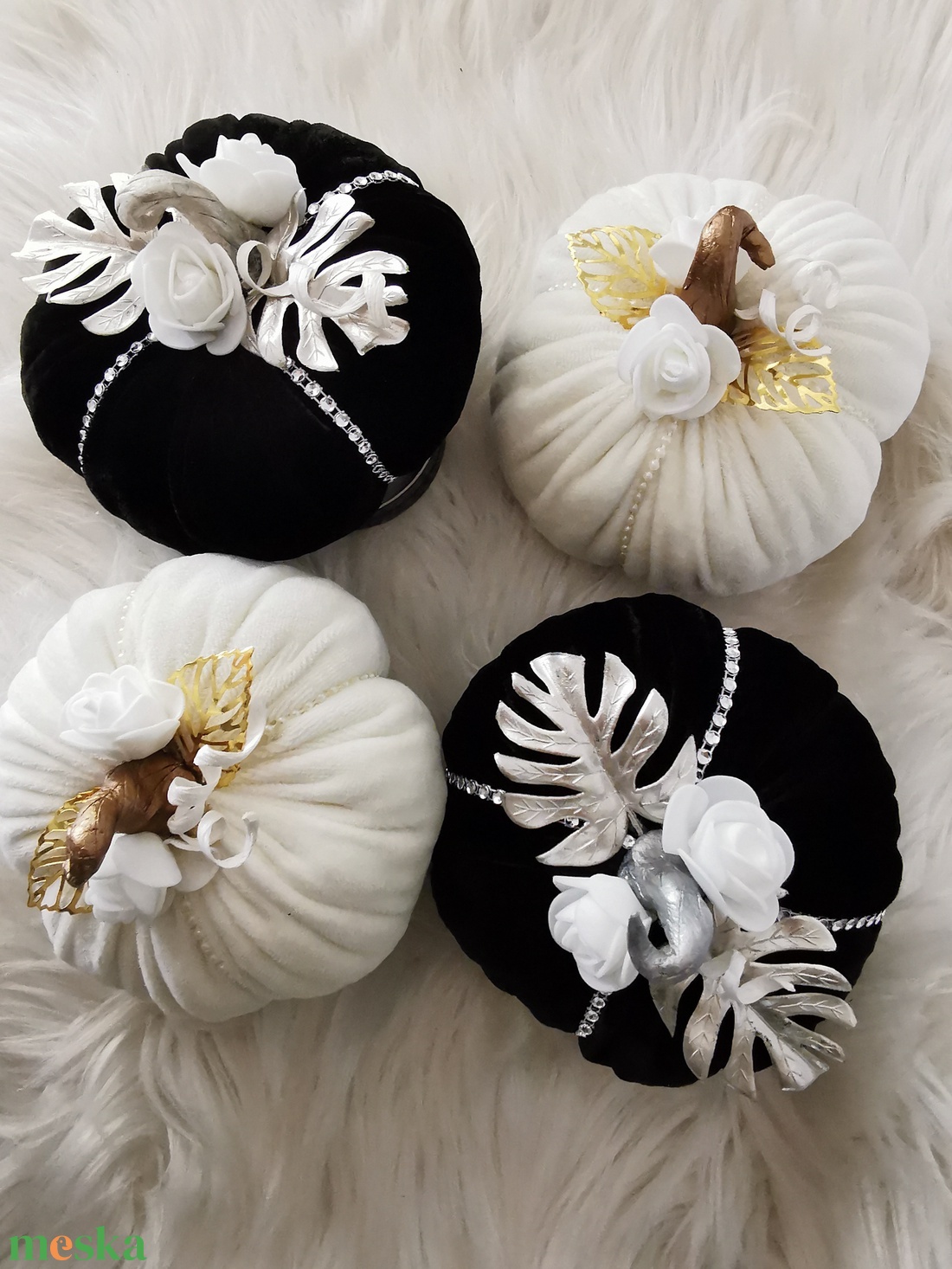Bársony őszi tök dekoráció � kézzel készített textil dísztök, őszi asztaldísz - otthon & életmód - dekoráció - halloween - halloweeni dekoráció - Meska.hu