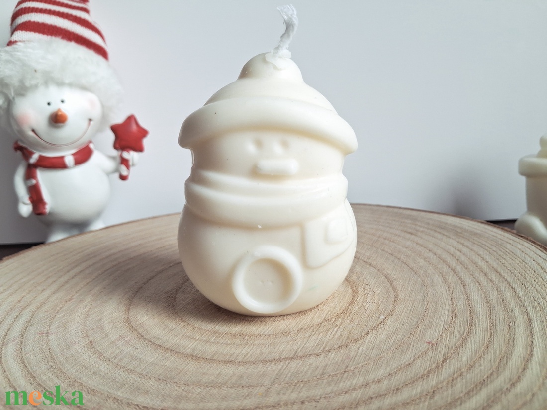 Karácsonyi hóember illatgyertya Szójaviaszból - karácsony - karácsonyi lakásdekoráció - karácsonyi illatgyertya, mécses - Meska.hu