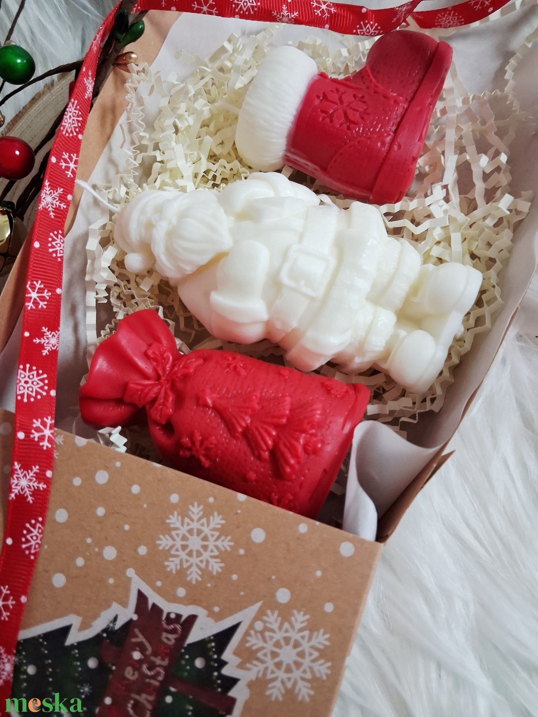 Kézműves karácsonyi gyertyacsomag � Illatos Szójaviasz Gyertyák Díszdobozban - karácsony - karácsonyi lakásdekoráció - karácsonyi illatgyertya, mécses - Meska.hu