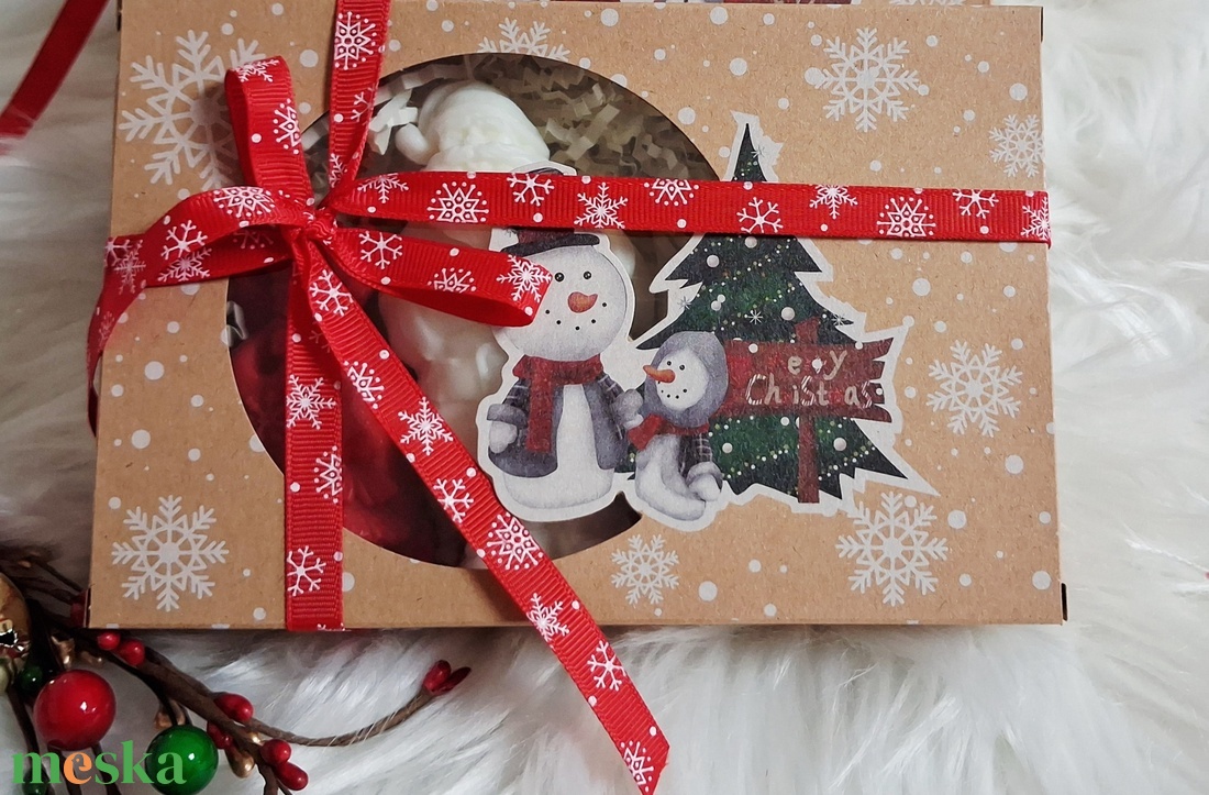 Kézműves karácsonyi gyertyacsomag � Illatos Szójaviasz Gyertyák Díszdobozban - karácsony - karácsonyi lakásdekoráció - karácsonyi illatgyertya, mécses - Meska.hu