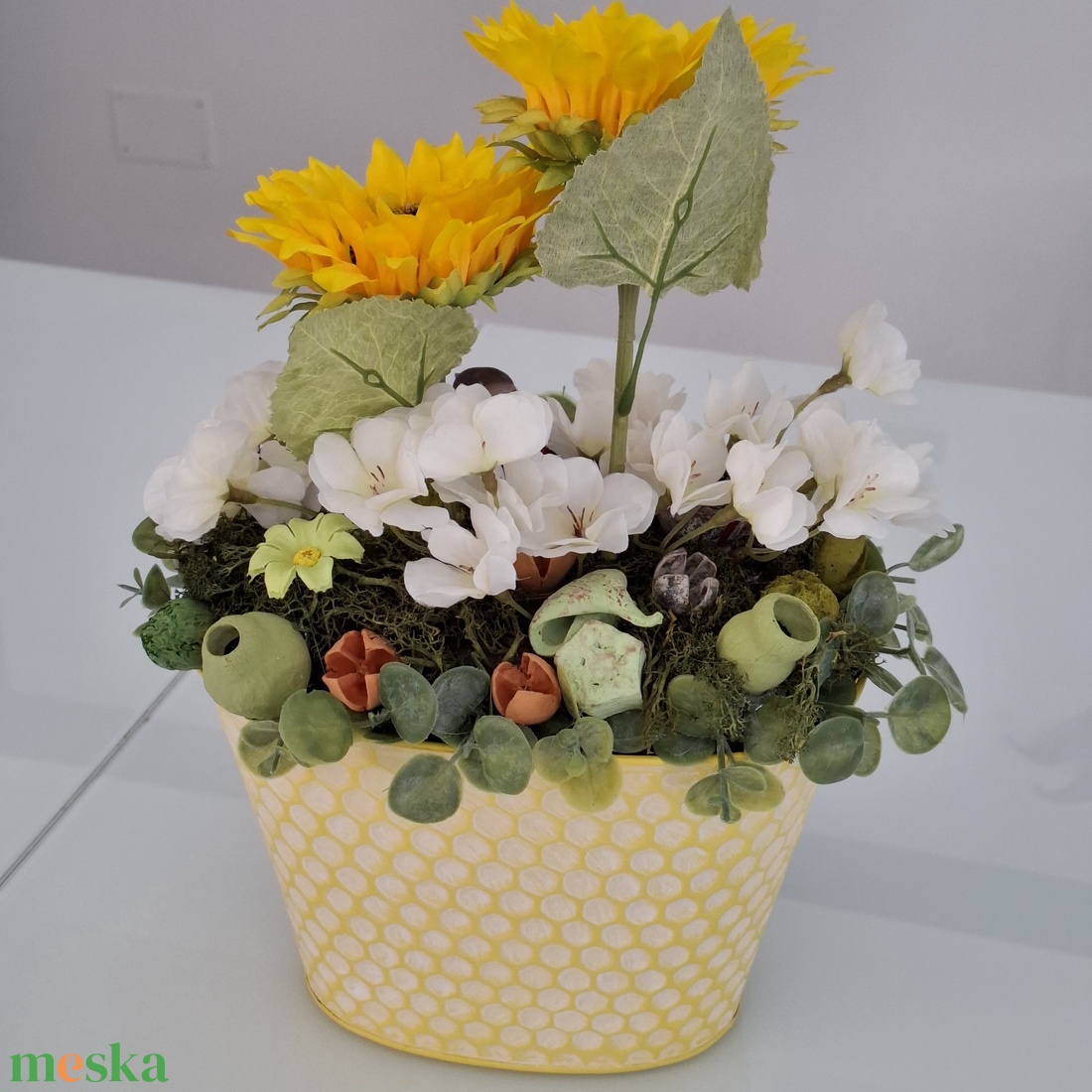 Anyák napi virágdísz - otthon & életmód - virágdekoráció - virágdíszek - asztali virágdísz - Meska.hu
