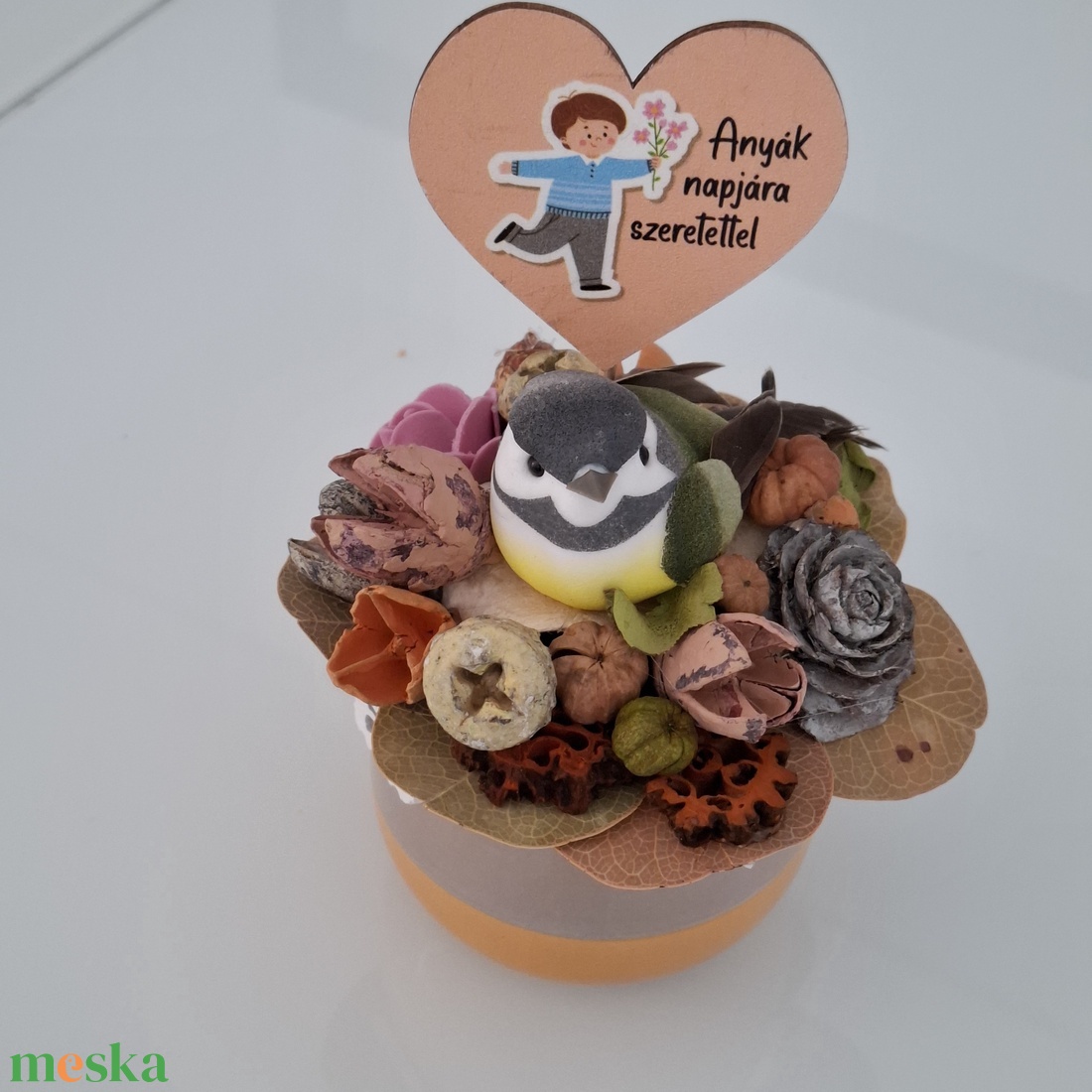 Anyák napi dísz madárral  - otthon & életmód - virágdekoráció - virágdíszek - virágdísz kaspóban - Meska.hu