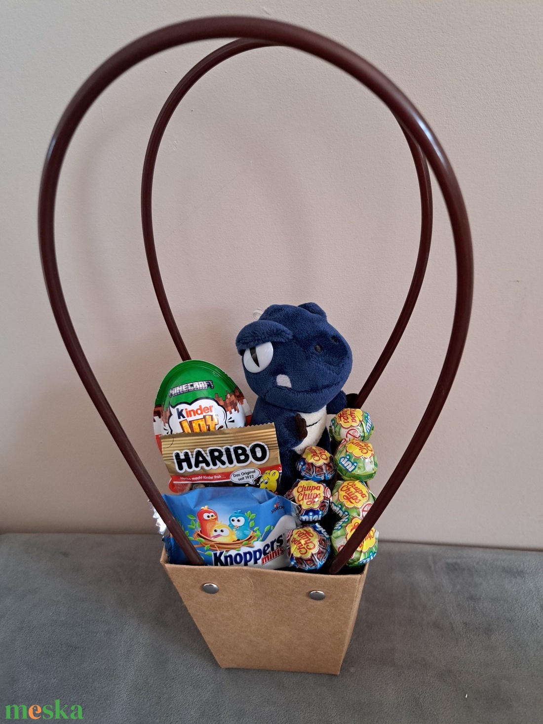 Dinós ballagási tatyó - kellékek & szerszámok - dekorációs kellékek - figurák - Meska.hu