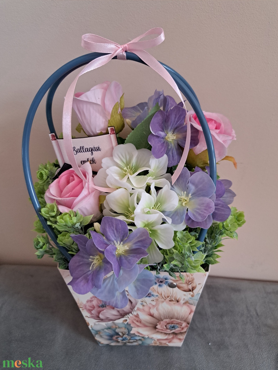 Ballagási virágtatyó - otthon & életmód - virágdekoráció - virágok - virágbox - Meska.hu