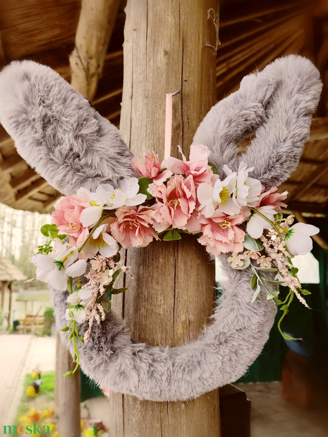 Húsvéti kopogtató, szörmés nyuszi szürke  - otthon & életmód - dekoráció - ajtó- és ablak dekoráció - ajtódísz & kopogtató - Meska.hu