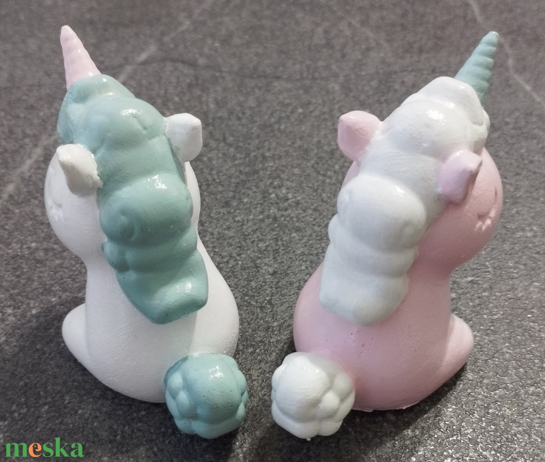 Cuki unikornis figura - otthon & életmód - dekoráció - asztal és polc dekoráció - asztaldísz - Meska.hu Cuki unikornis figura - otthon & életmód - dekoráció - asztal és polc dekoráció - asztaldísz - Meska.hu