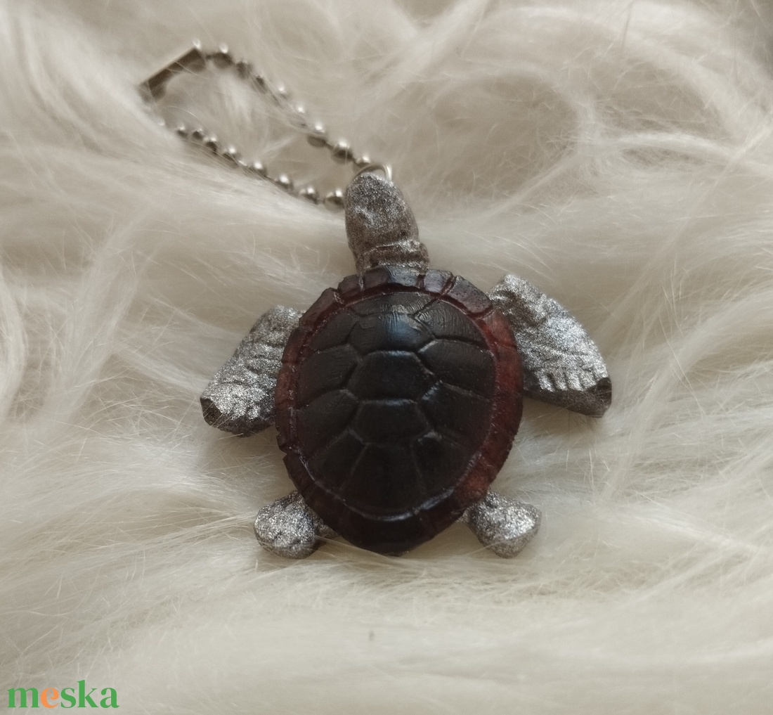 Teknős dísz több színben - táska & tok - kulcstartó & táskadísz - kulcstartó - Meska.hu