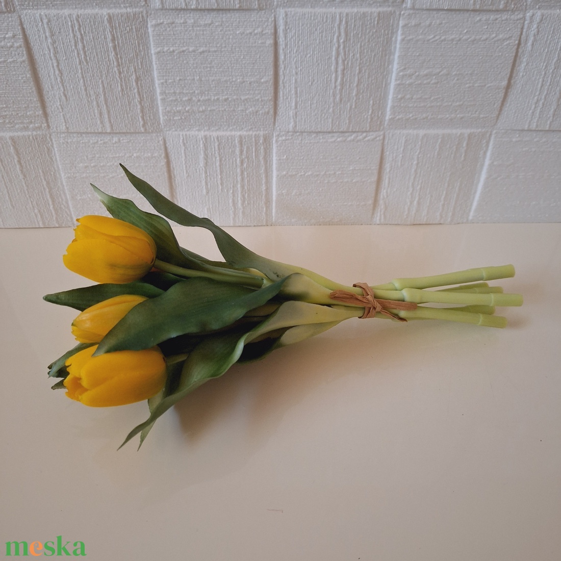 Élethű tulipán csokor-sárga - kellékek & szerszámok - dekorációs kellékek - egyéb kellékek - Meska.hu Élethű tulipán csokor-sárga - kellékek & szerszámok - dekorációs kellékek - egyéb kellékek - Meska.hu