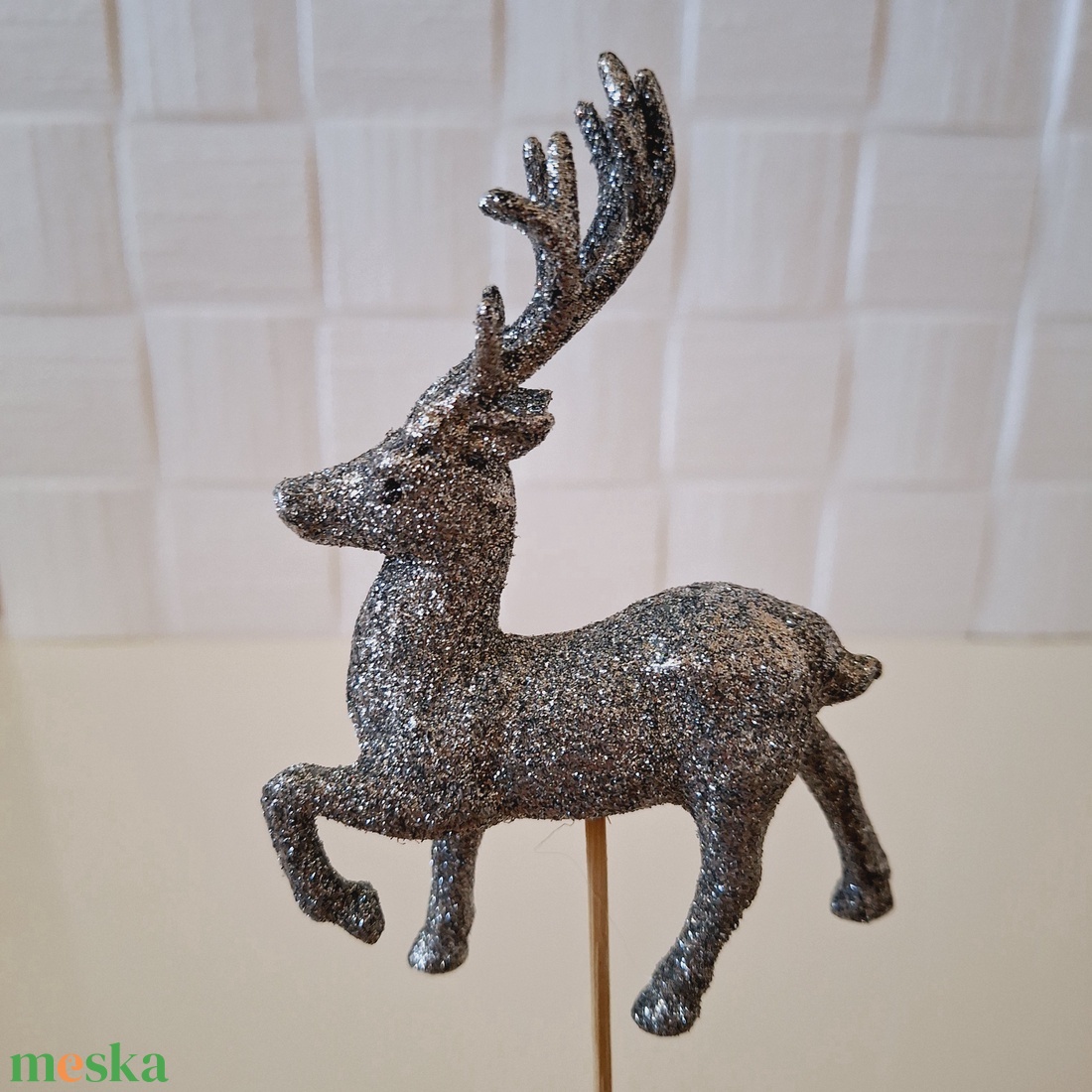 Glitteres szarvas betűző-ezüst - kellékek & szerszámok - dekorációs kellékek - figurák - Meska.hu Glitteres szarvas betűző-ezüst - kellékek & szerszámok - dekorációs kellékek - figurák - Meska.hu