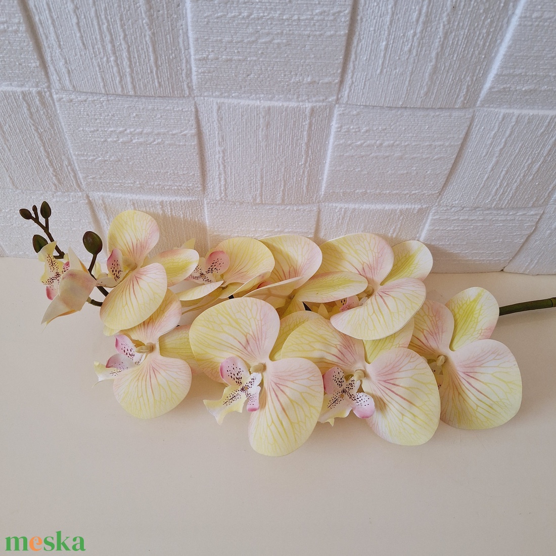 Élethű gumis orchidea ág-vaj rózsaszín - kellékek & szerszámok - dekorációs kellékek - egyéb kellékek - Meska.hu Élethű gumis orchidea ág-vaj rózsaszín - kellékek & szerszámok - dekorációs kellékek - egyéb kellékek - Meska.hu