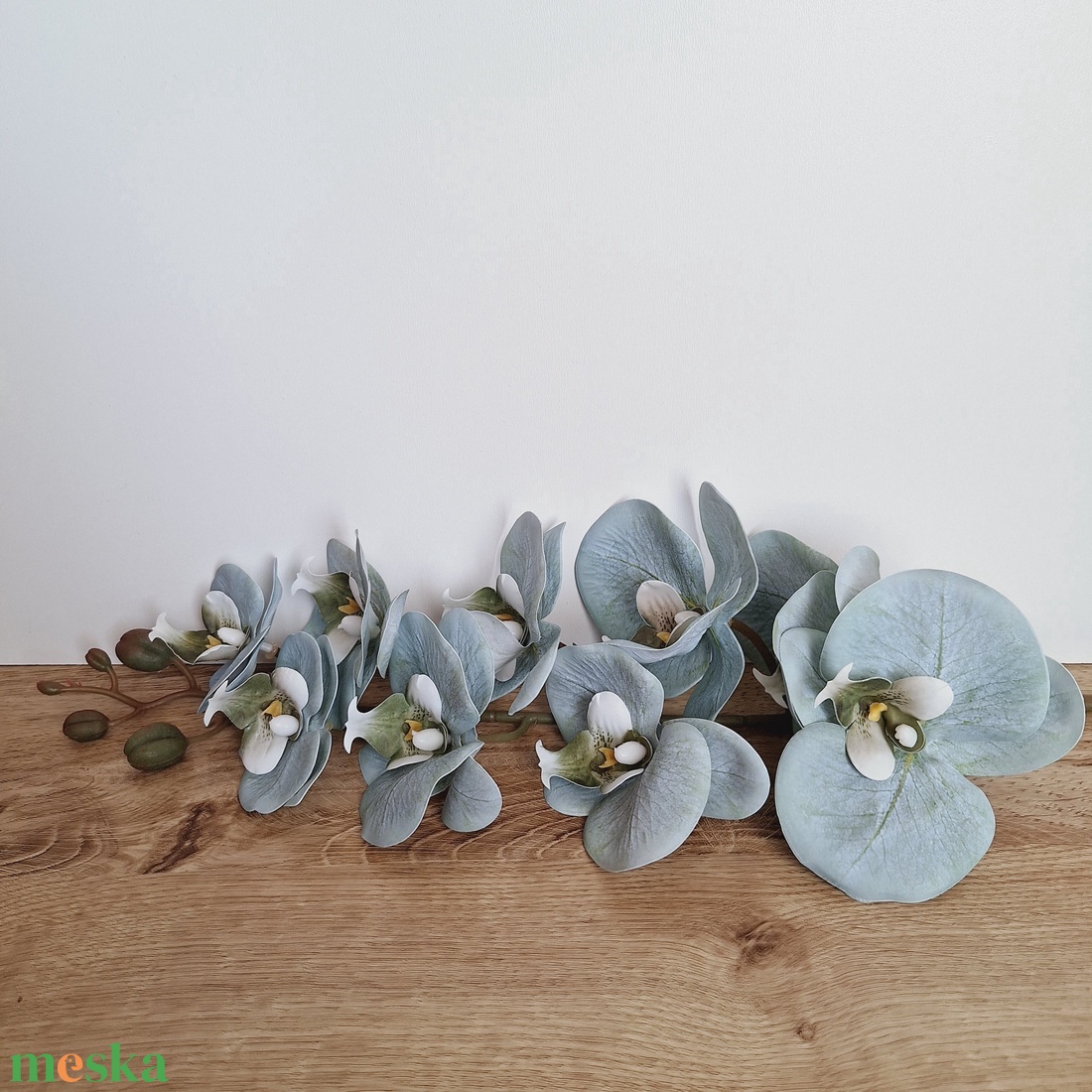 Élethű gumis orchidea ág-menta - kellékek & szerszámok - dekorációs kellékek - egyéb kellékek - Meska.hu Élethű gumis orchidea ág-menta - kellékek & szerszámok - dekorációs kellékek - egyéb kellékek - Meska.hu