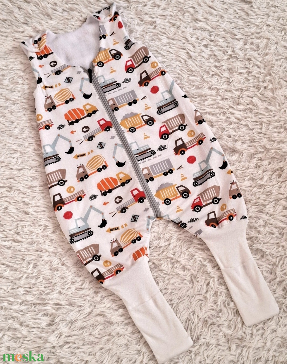 Járműves Kamáslis Tipegő Hálózsák - baba - mama - babaruházat - tipegőhálózsák - Meska.hu