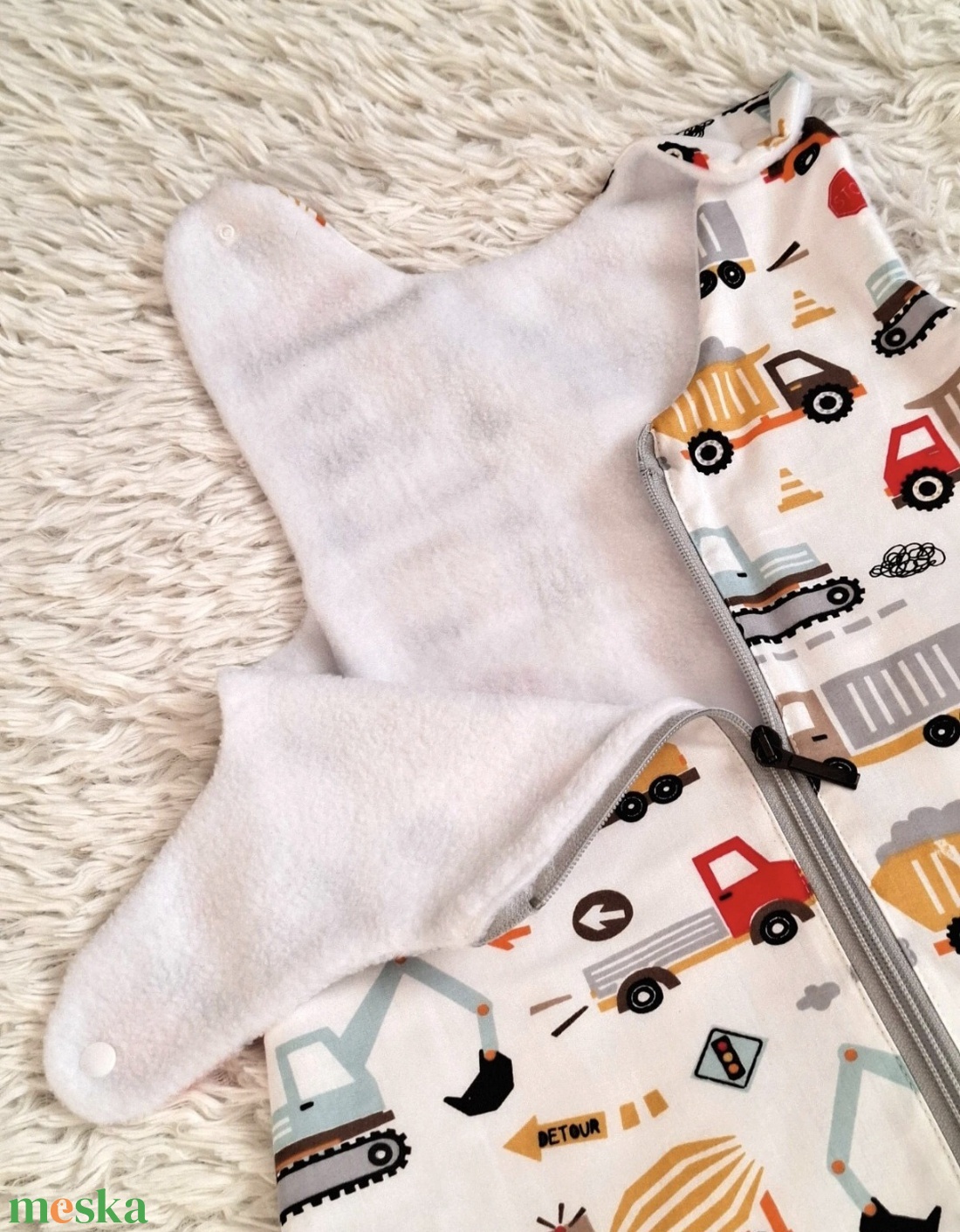 Járműves Kamáslis Tipegő Hálózsák - baba - mama - babaruházat - tipegőhálózsák - Meska.hu