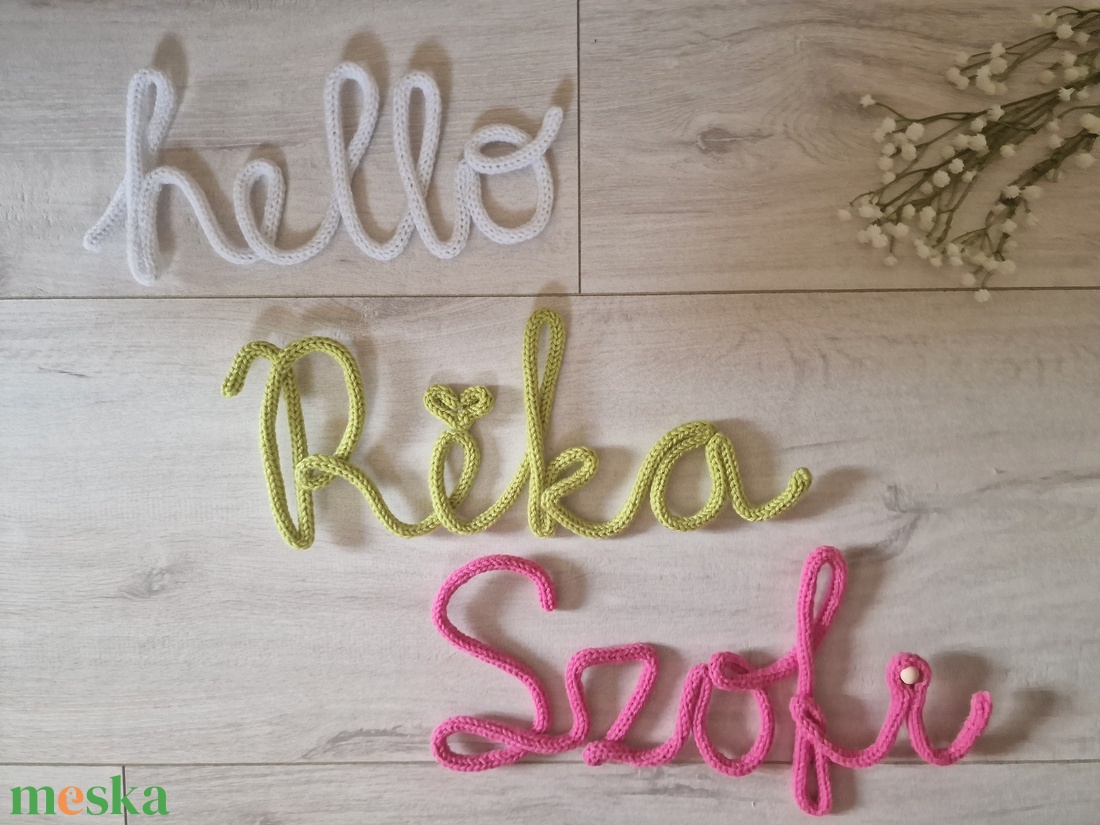 Egyedi nevek, feliratok választható színű fonalból - otthon & életmód - babaszoba, gyerekszoba - gyerek névtábla - Meska.hu Egyedi nevek, feliratok választható színű fonalból - otthon & életmód - babaszoba, gyerekszoba - gyerek névtábla - Meska.hu