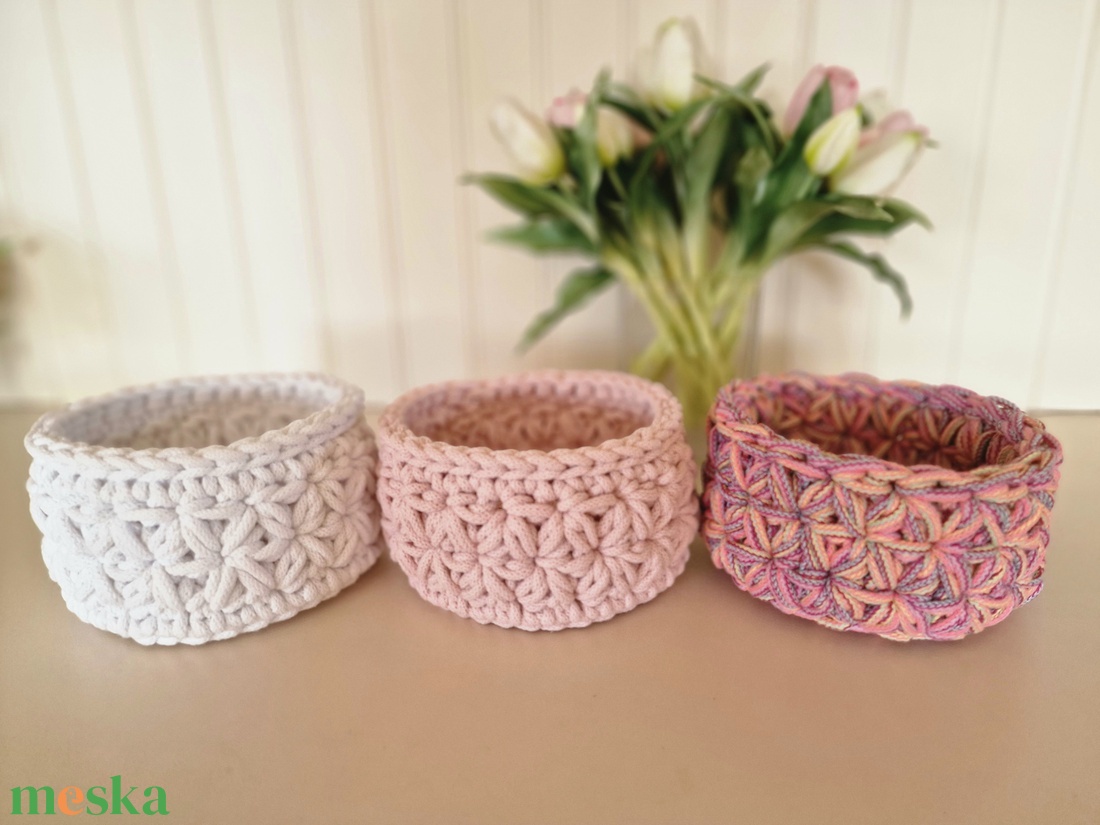 Horgolt jázmin mintás kosár - otthon & életmód - tárolás & rendszerezés - tárolókosár - Meska.hu