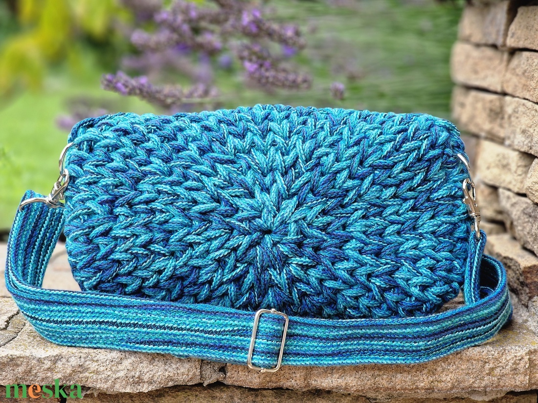 Horgolt táska/crossbody- óceán - táska & tok - övtáska - Meska.hu